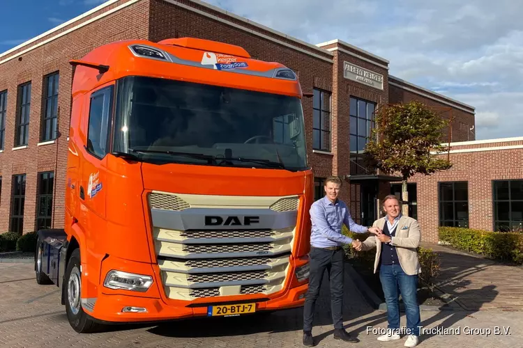 Truckland verkoopt Albert Keijzer vijf nieuwe DAF XG’s met grotere cabine en meer luxe, maar minder gewicht