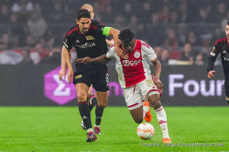 Ajax blijft op 0-0 steken tegen Union Berlin