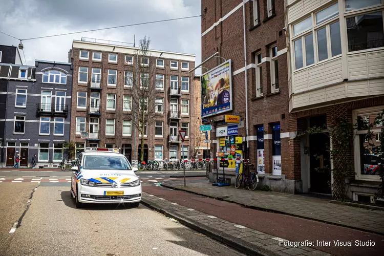 Overval tabaksspeciaalzaak Admiraal de Ruijterweg Amsterdam-West