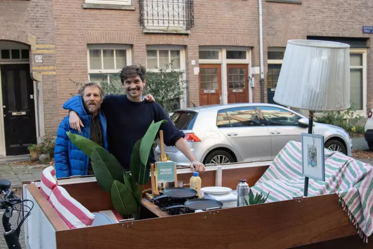 Samen pannenkoeken eten in mobiel buurthuis op 29 en 30 april in Amsterdam