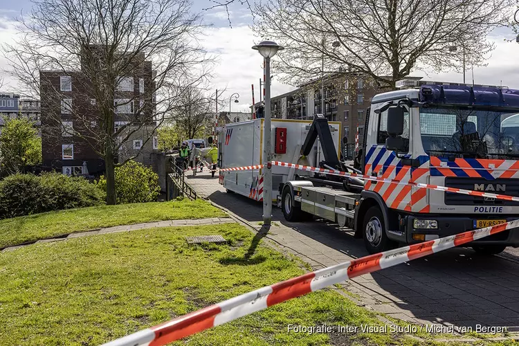 Lichaam vrouw aangetroffen in water van Kostverlorenvaart Amsterdam