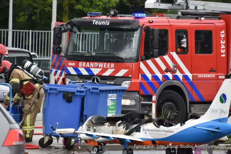 Modelvliegtuig in brand bij Nationaal Lucht en Ruimtevaart Centrum