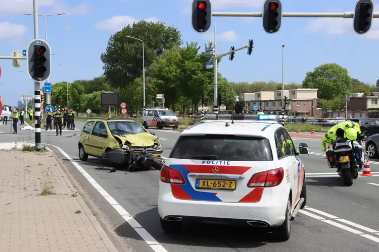 Getuigen gezocht na dodelijke aanrijding Haarlemmerweg