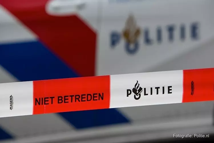 Drugs, wapens en zwaar vuurwerk aangetroffen bij controle opslagboxen