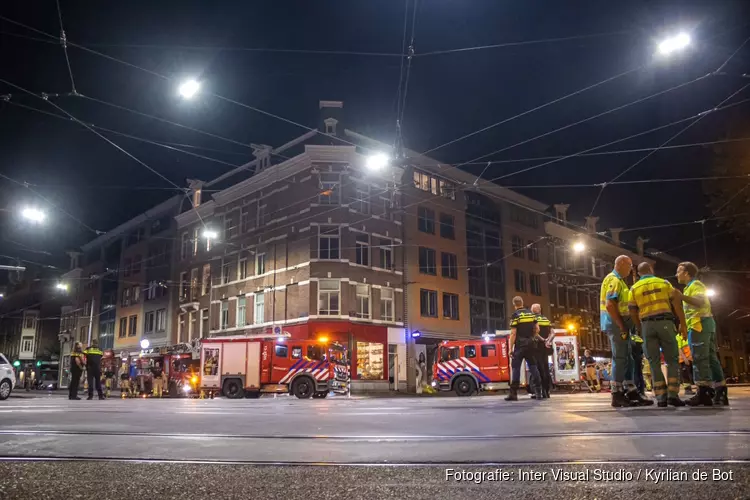 Brand op dak van pand aan Ceintuurbaan