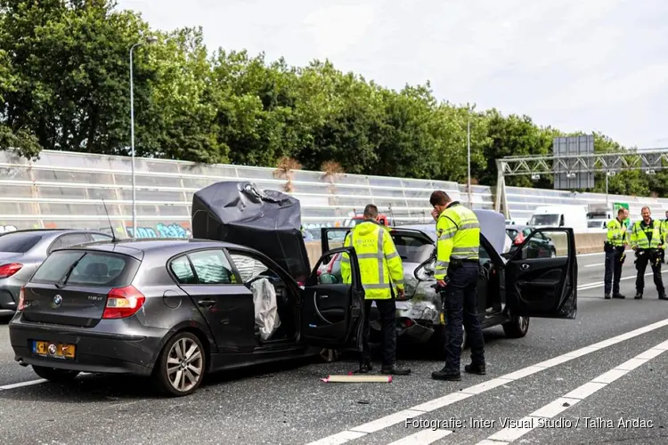 Drie voertuigen betrokken bij aanrijding op A10