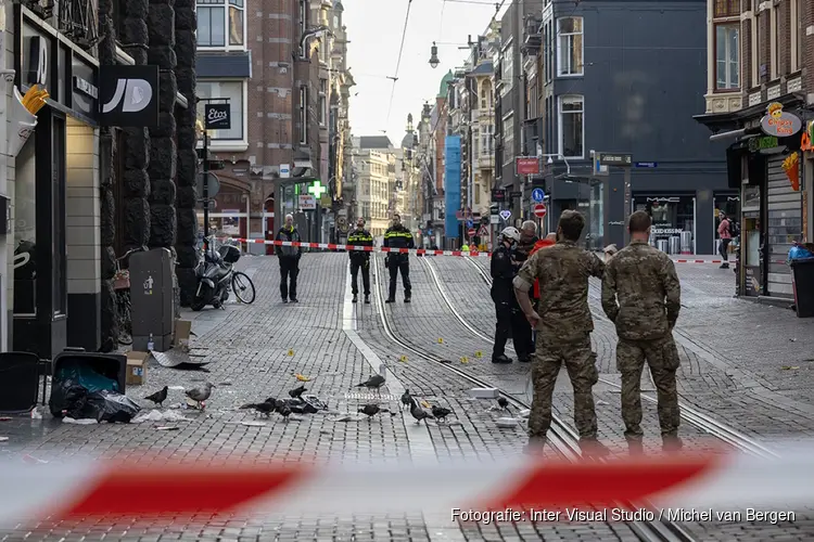 Zware explosie bij shoarmazaak in Leidsestraat