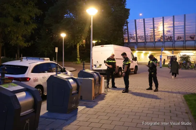 Pakketbezorger overvallen in Bos en Lommer