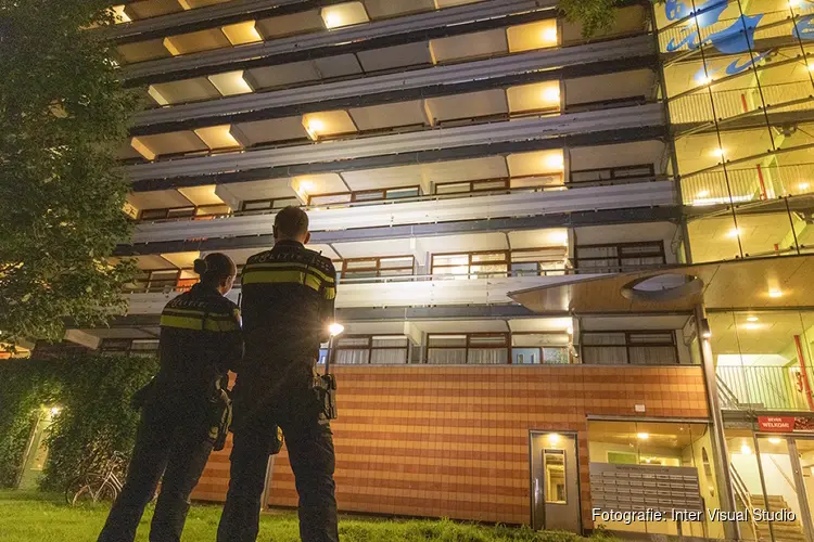 Getuigen gezocht: explosie woning Hakfort Amsterdam-Zuidoost