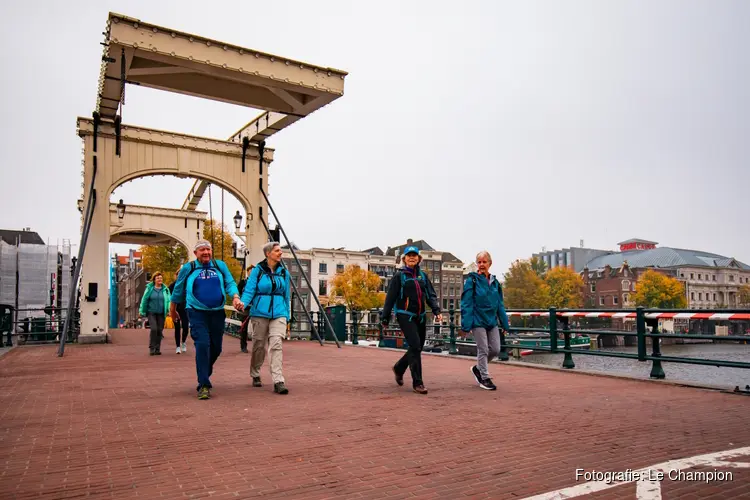 Amsterdam City Walk laat wandelaars het echte Mokum beleven