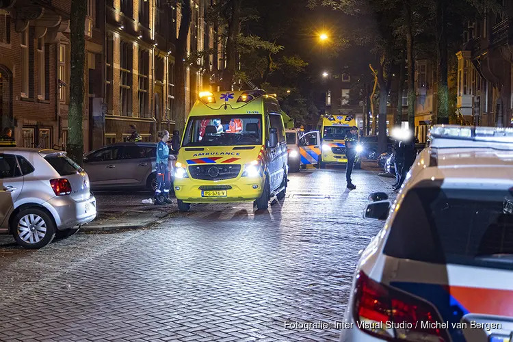 Gewonde bij steekpartij  Jan Luijkenstraat Amsterdam