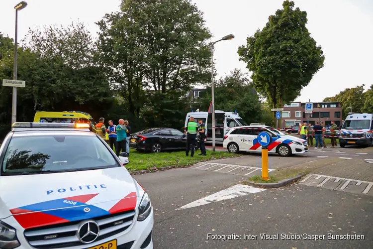 Politie treft explosieven aan