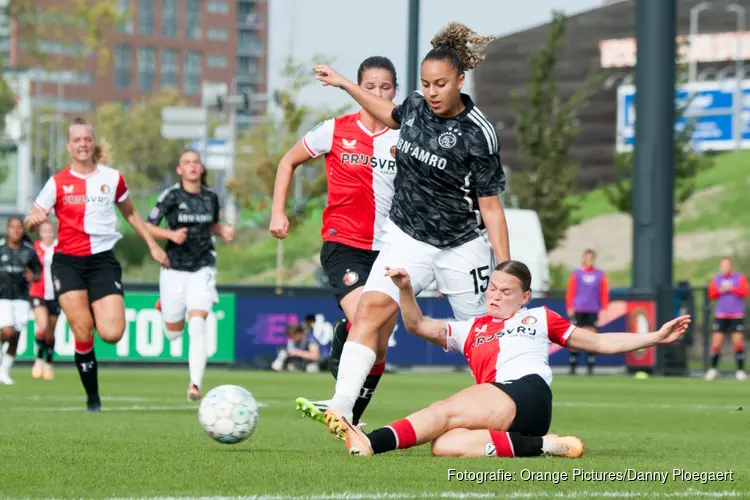 Ajax Vrouwen nipt langs Feyenoord