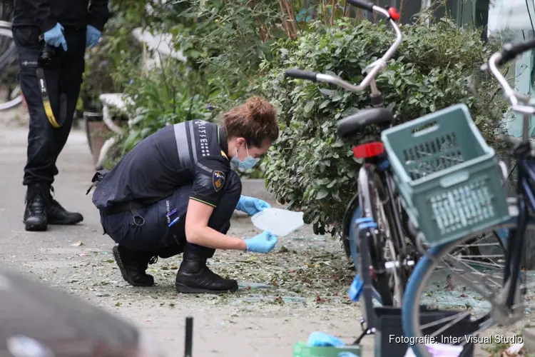 Explosie Gerard Brandtstraat: politie zoekt getuigen