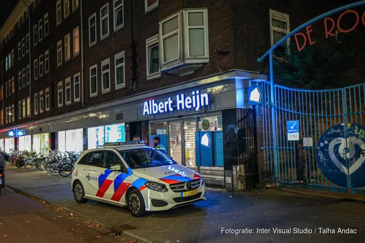 Twee supermarkten van Albert Heijn kort na elkaar overvallen