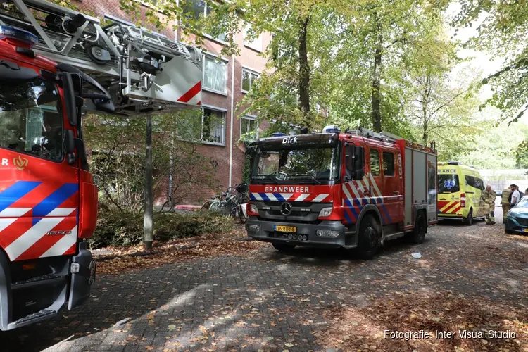 Twee mensen naar ziekenhuis na brand in matras