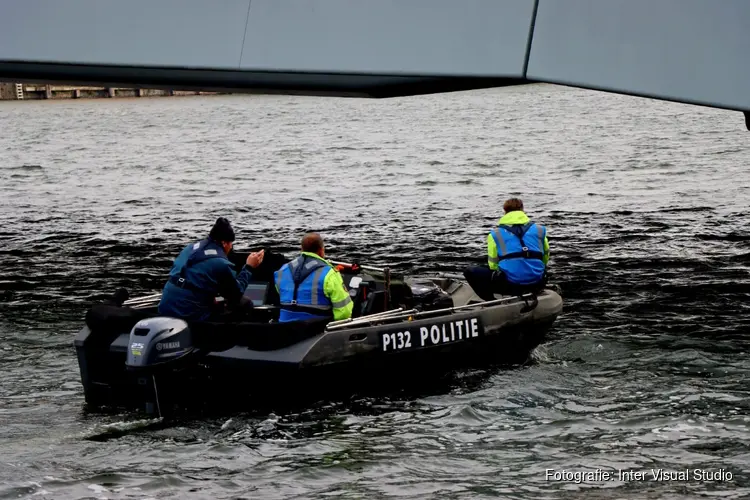 Zoektocht naar vermiste Sam: politie concreet aan het zoeken langs Veenkade