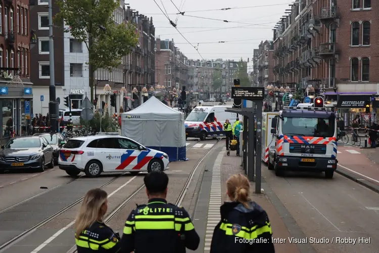 Voetganger overleden na botsing op De Clerqstraat