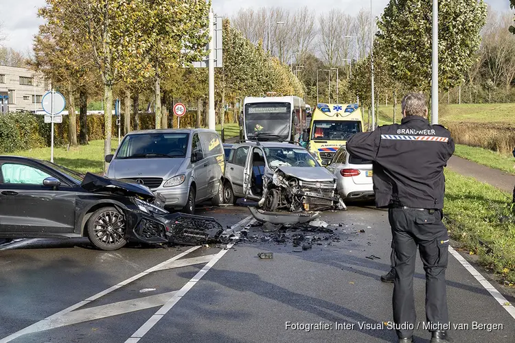 Zwaargewonde bij ernstig ongeval Ookmeerweg Amsterdam