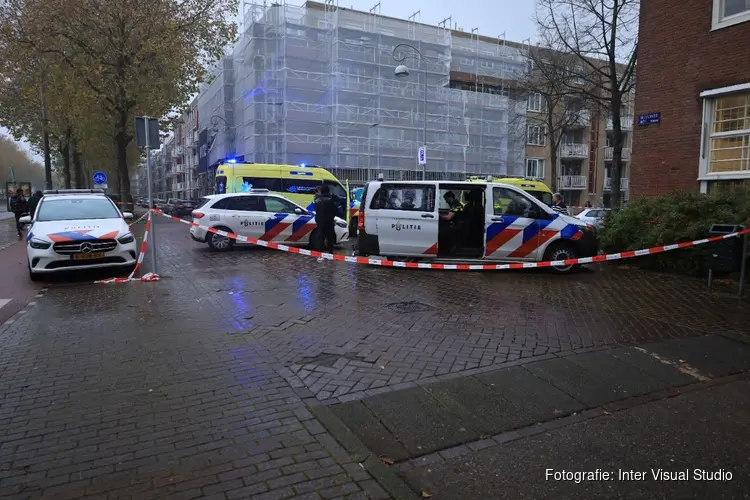 Steekincident tussen jongeren in Oost, één gewonde