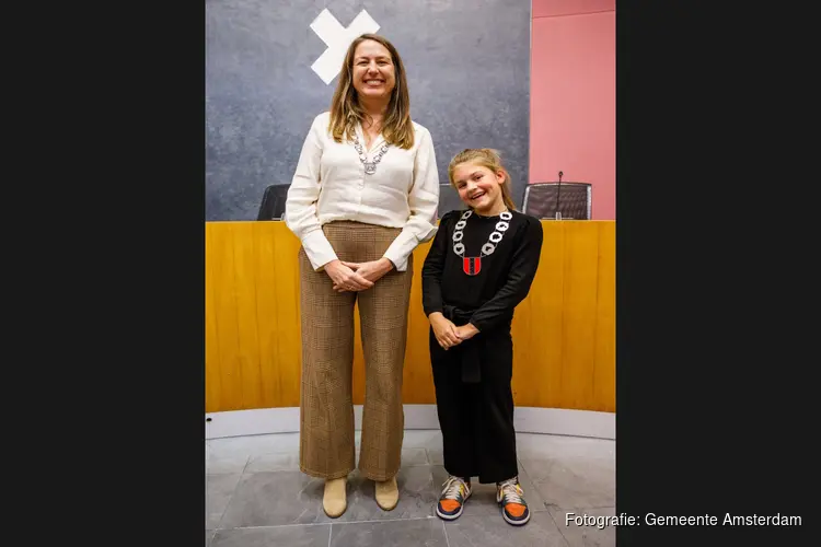 Phileine is de nieuwe kinderburgemeester van Amsterdam