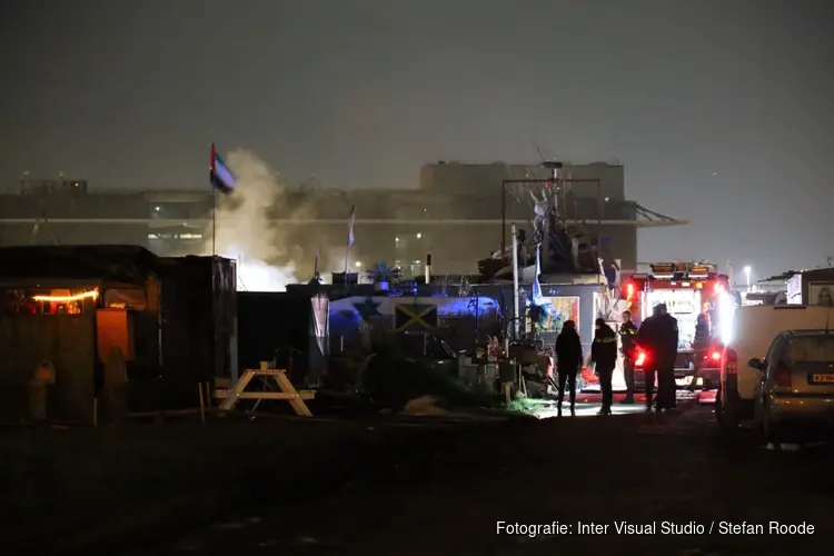 Brand in caravan in Amsterdam