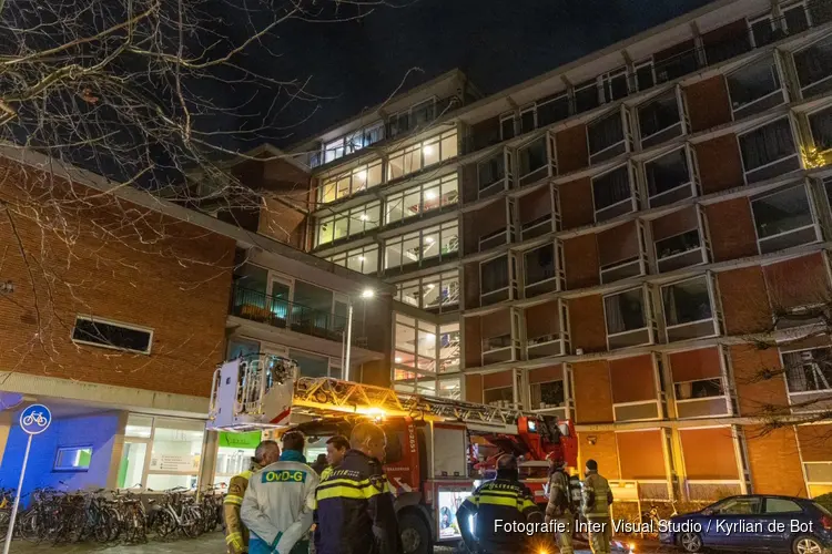 Woningen ontruimd bij brand in Nieuw-West