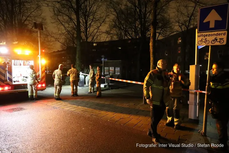 Deel van Amsterdam zonder stroom door brand in stroomhuisje