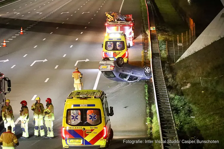 A1 deels afgesloten door ongeval bij Muiderberg