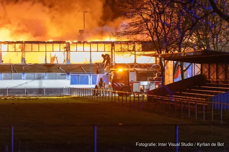 Oude clubhuis DWS door brand verwoest