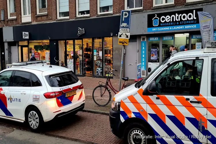 Overval op Etos aan Overtoom in Amsterdam