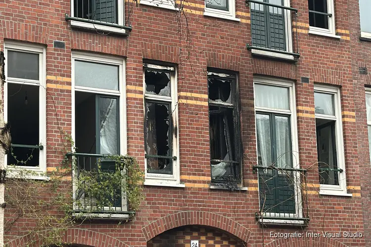 Brand aan Derde Schinkelstraat Amsterdam