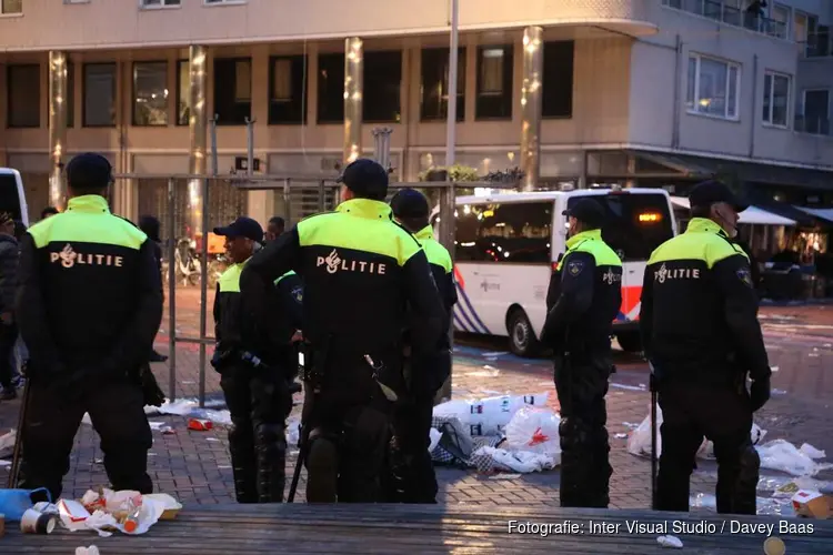 Confrontatie tussen jongeren op Bijlmerplein