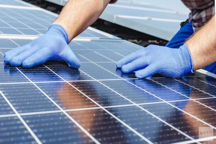 Hoe bespaar jij op je zonnepanelen? Tips voor het vergelijken van offertes