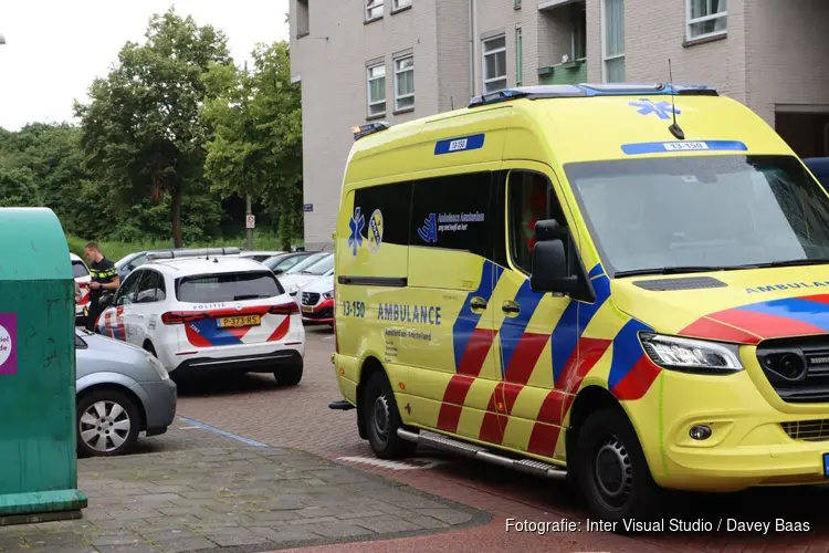 Vrouw mishandeld met vuurwapen, verdachte op de vlucht