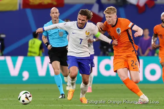 L'équipe néerlandaise maintient la France favorite sur un match nul