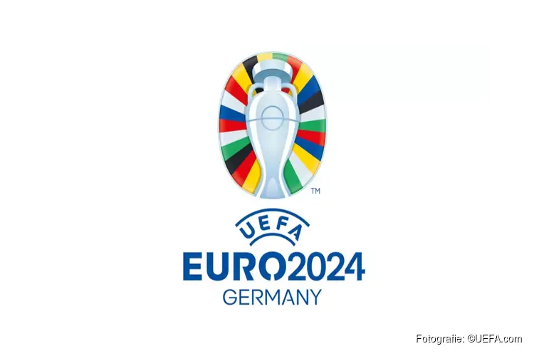 Nederland treft Roemenië in achtste finales EK