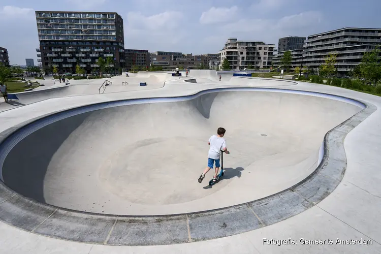 Stemmen op plannen Oost Begroot start