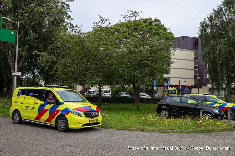 Gewonde bij steekpartij aan Koornhorst in Amsterdam-Zuidoost