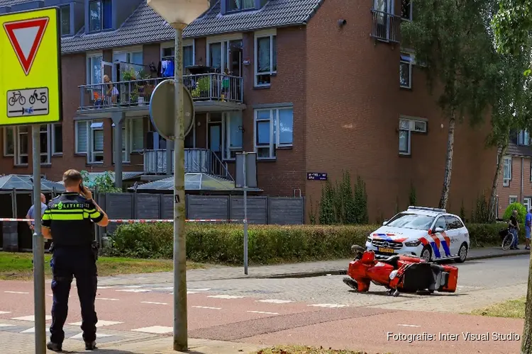 Scootmobiel aangereden op Wethouder Ramstraat in Amsterdam