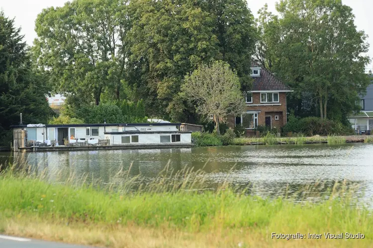 Huis en woonboot gekraakt in Amsterdam