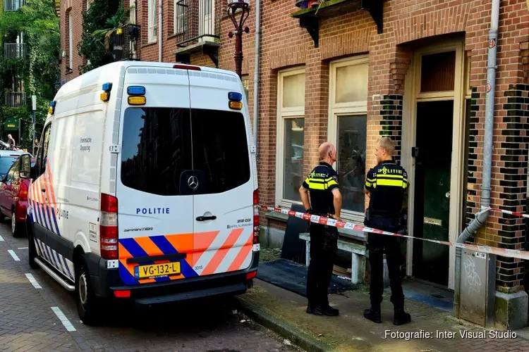 Twee verdachten voortvluchtig na woningoverval