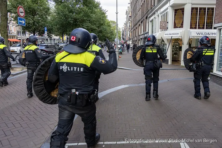 Acht aanhoudingen na demonstratie Ajax-supporters