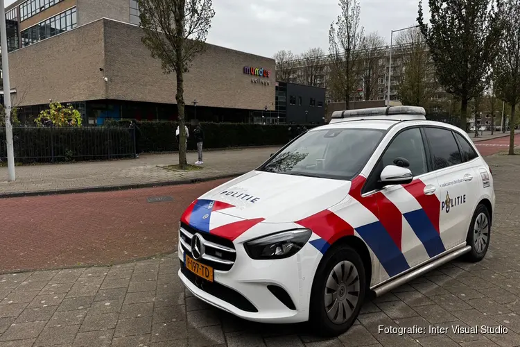 Maatregelen na explosie en bedreigingen Amsterdamse scholen