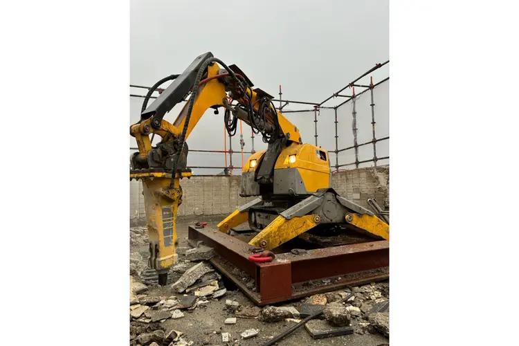 Bedientorens Schinkelbrug A10 Zuid weggeknabbeld