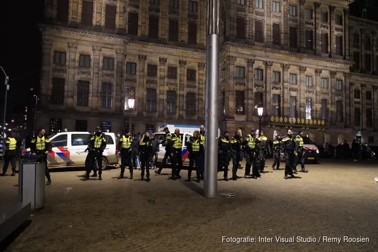 Onrustige avond op de Dam