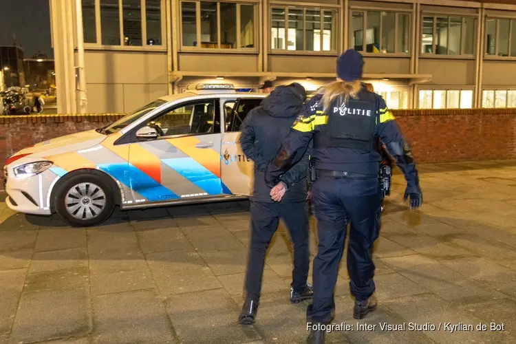 Twee verdachten aangehouden na overval op bedrijfspand in Amsterdam-Noord