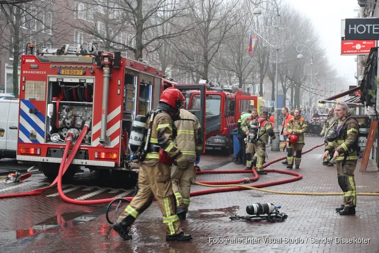 Man overleden na brand in woning Lijnbaansstraat