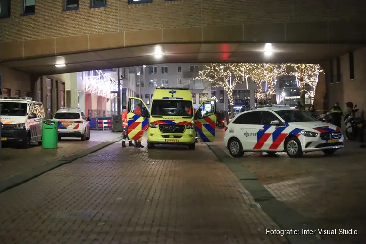 Verdachte aangehouden na steekincident Bijlmerplein