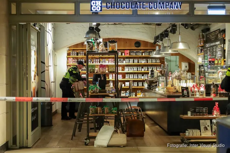 Overval op chocoladewinkel op Amsterdam Centraal